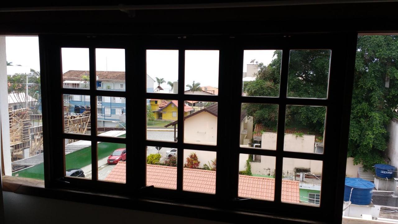 Apartamentos Morada Aquitania Bombinhas Bagian luar foto